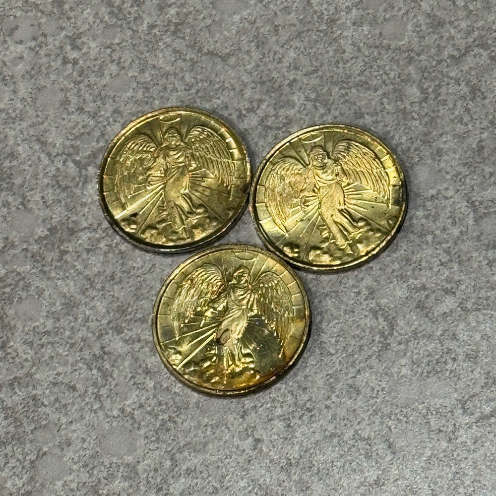 Guardian Angel Token Coin Medal Gold Tone Metal Halo Wings Christianity Vintage
